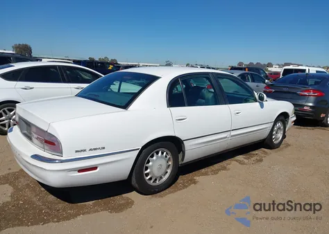 1998 Buick Park Avenue z USA, uszkodzony, nr VIN 1G4CW52KXW4639815